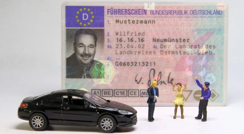 Führerschein, Auto und Personen