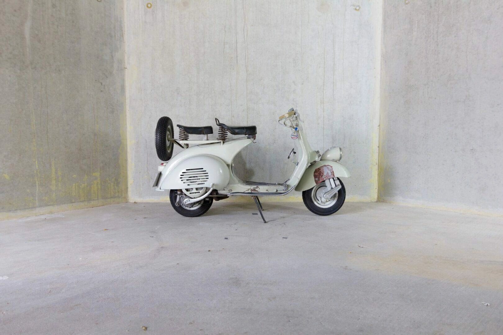 Vespa Faros Basso VN2T (Baujahr 1956)